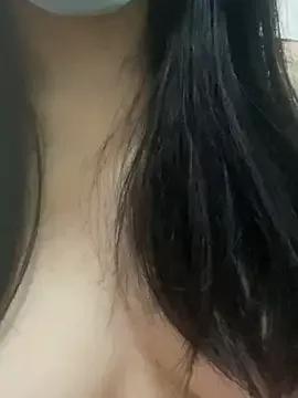 zqq5522 from StripChat
