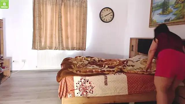 Zulemasecrets from StripChat is Freechat