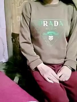 Zulylady from StripChat is Freechat