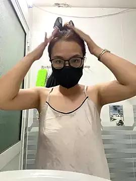 Zyzy009 from StripChat